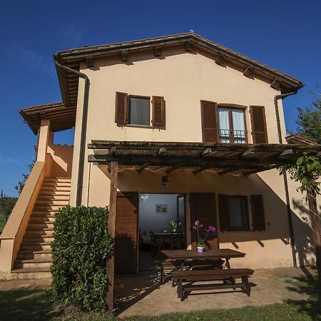 Agriturismo Olmo Bello Capodimonte Buitenkant foto